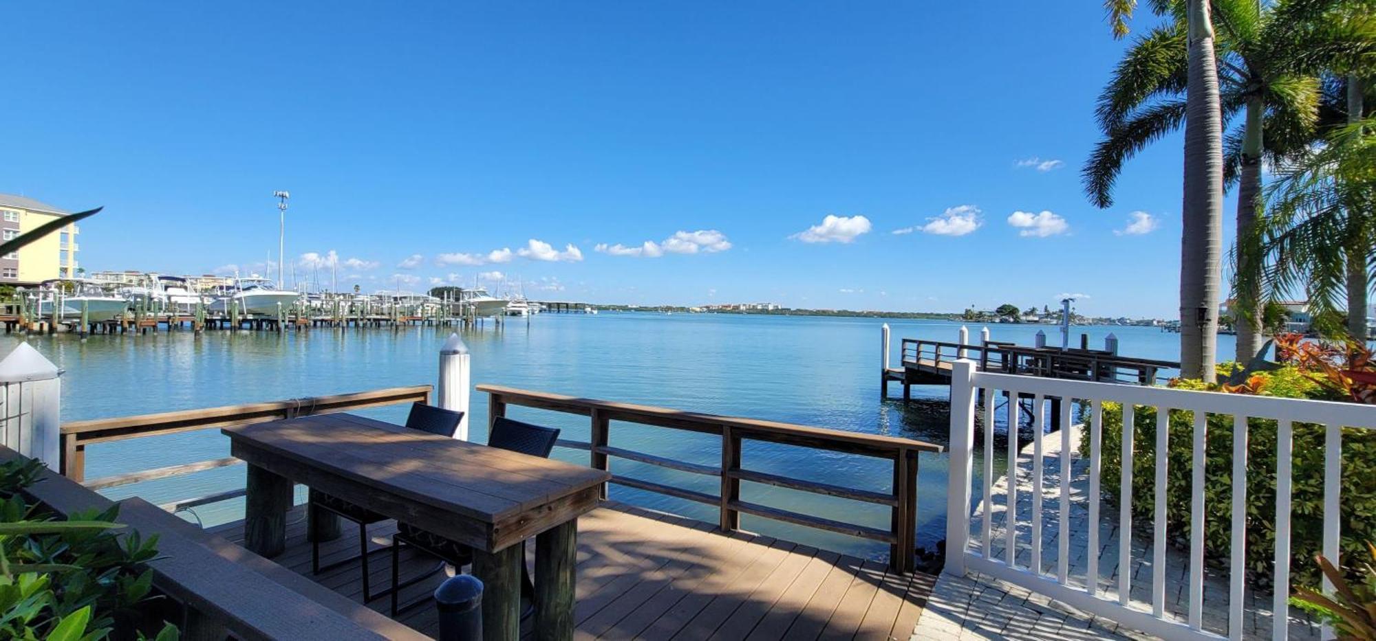 Coconut Paradise St. Pete Beach Zewnętrze zdjęcie