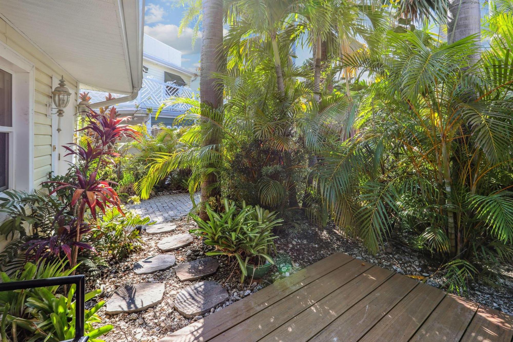 Coconut Paradise St. Pete Beach Zewnętrze zdjęcie